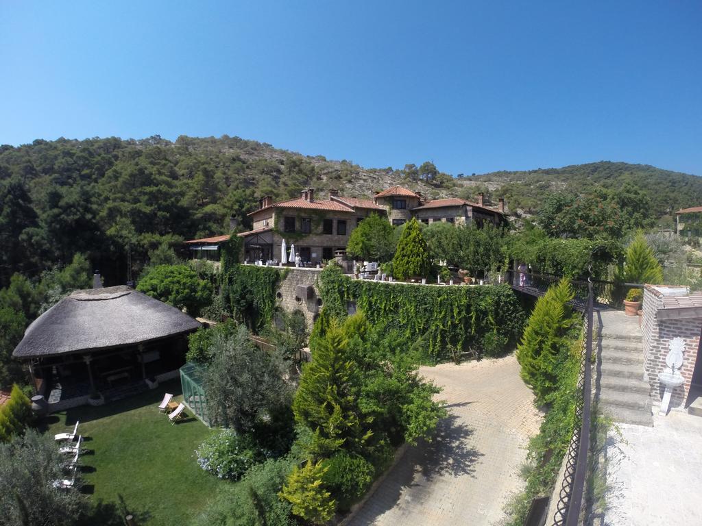 Manici Kasri Hotel Küçükkuyu Exterior foto