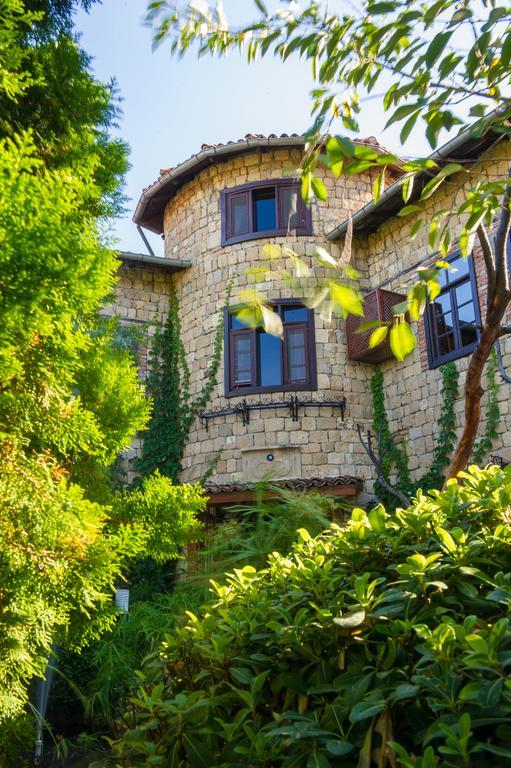 Manici Kasri Hotel Küçükkuyu Exterior foto